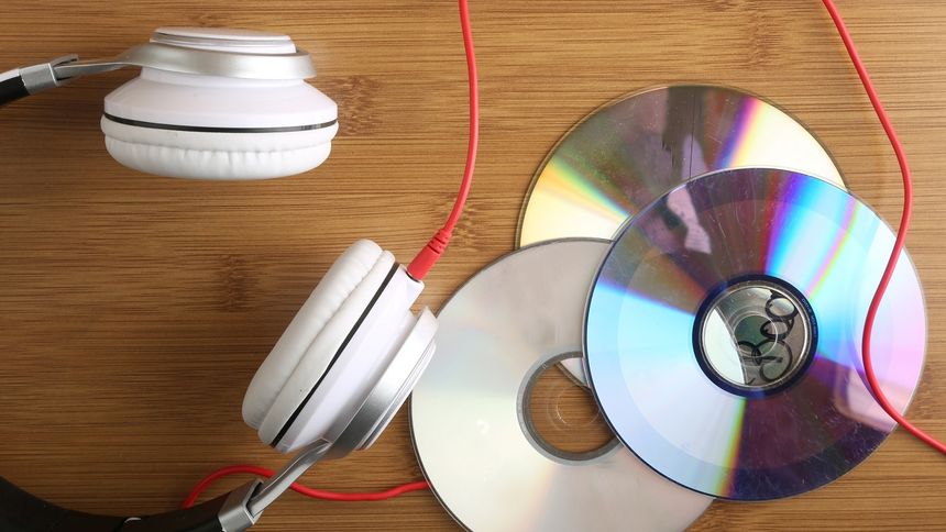 Płyty CD w Biedronce