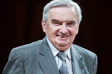 Tadesz Sznuk, prowadzący Jeden z dziesięciu