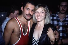 Freddie Mercury i Mary Austin|north