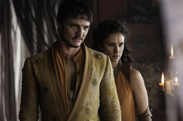Pedro Pascal, Indira Varma - Gra o tron - kadr z serialu HBO