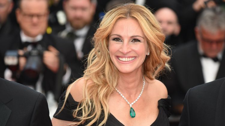 Julia Roberts