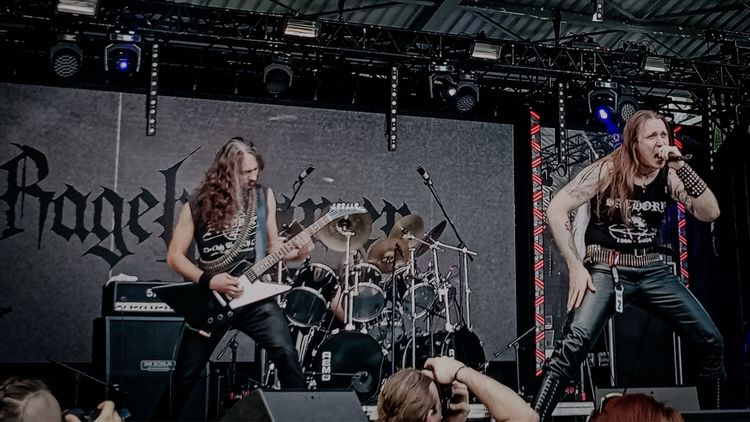 Ragehammer na Summer Dying Loud