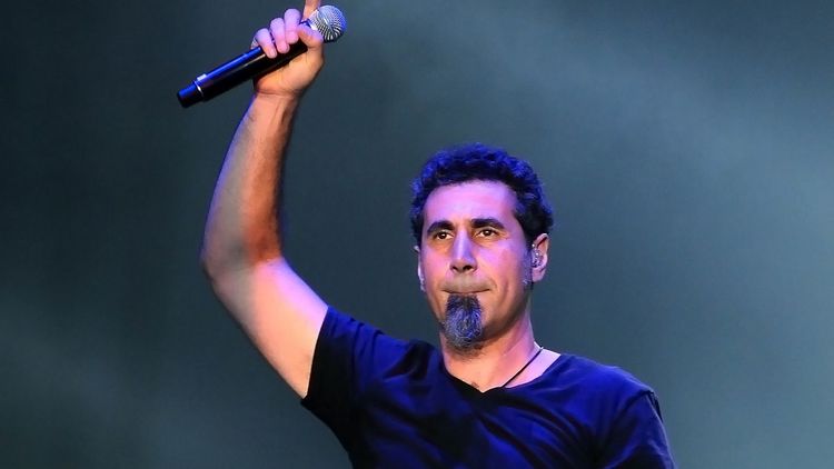 Serj Tankian
