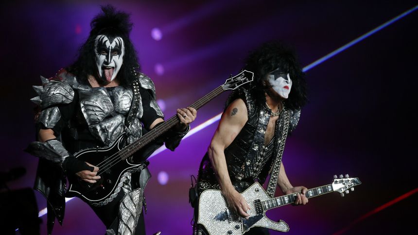 KISS