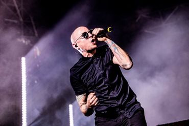 CHESTER BENNINGTON