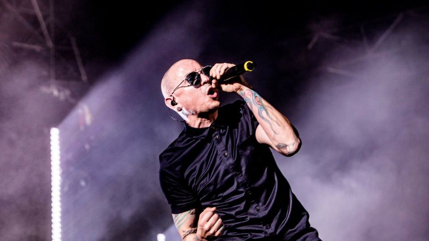 CHESTER BENNINGTON