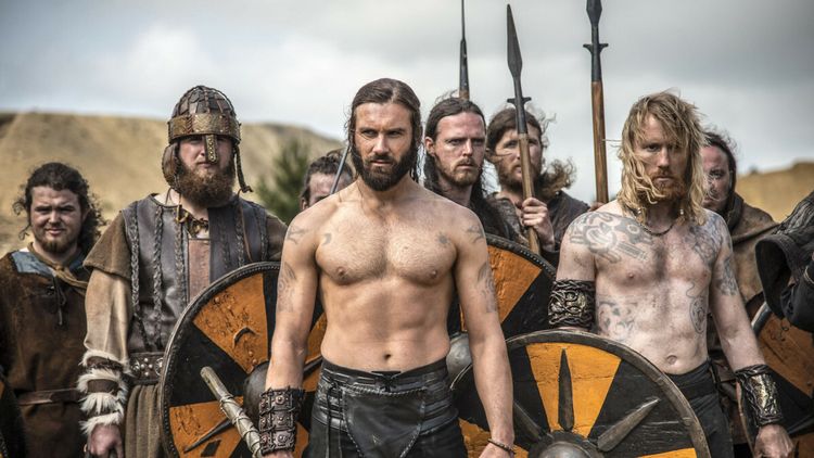 CLIVE STANDEN - Wikingowie - kadr z serialu 
