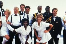 G.W. Bailey, Leslie Easterbrook, George Gaynes, David Graf, Janet Jones, Lance Kinsey, Matt McCoy, Marion Ramsey, Bubba Smith, Tab Thacker i Michael Winslow - Akademia Policyjna 5: Misja w Miami Beach - kadr z filmu