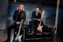 Adrian Smith i Richie Kotzen
