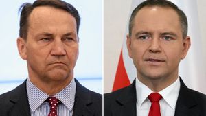 Szef MSZ Radosław Sikorski, prezydent Karol Nawrocki