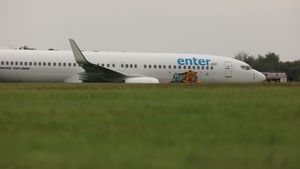 samolot Enter Air w Krakowie