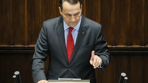 minister Radosław Sikorski