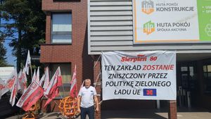 Mariusz Latka, przewodniczący Międzyzakładowej Komisji WZZ Sierpień 80 w Hucie Pokój w Rudzie Śląskiej