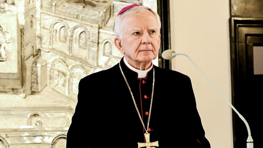 Tu na emeryturze zamieszka abp Marek Jędraszewski. Od reszty miasta oddzieli się murem