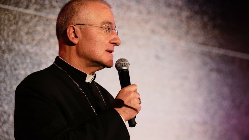 Bp Artur Ważny - biskup diecezji sosnowieckiej
