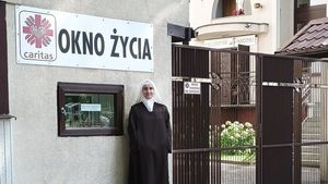 10-dniowy chłopiec w oknie życia w Sosnowcu