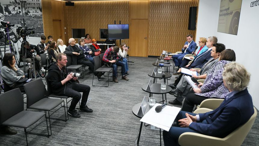 Konferencja prasowa Rady Języka Polskiego nt. zmian w ortografii