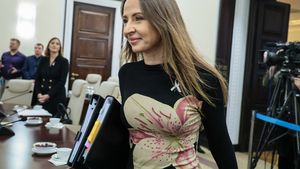 Ministra Agnieszka Dziemianowicz-Bąk