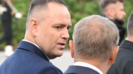 Karol Nawrocki i Donald Tusk podczas obchodów 86. rocznicy wybuchu II wojny światowej