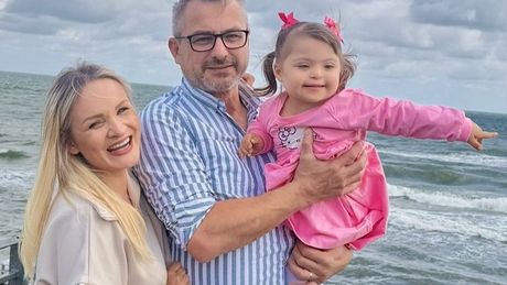 Inka Pralinka z rodzicami 