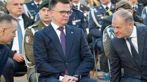 Szymon Hołownia i Donald Tusk
