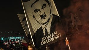 Dlaczego Dmowski był singlem? 