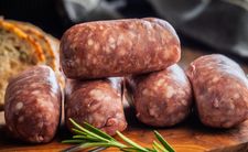 Kiełbasa salsiccia, włoska kuchnia