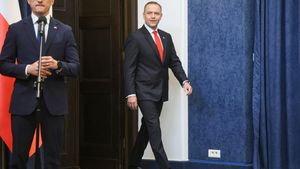 Rafał Leśkiewicz, Karol Nawrocki