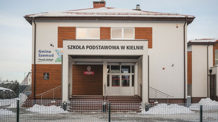 Szkoła w Kielnie