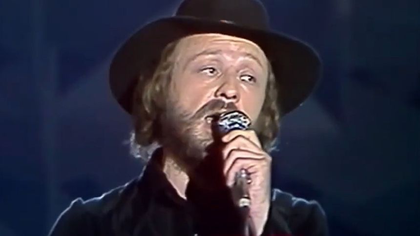 Ten hit zrósł się z Bogusławem Mecem na lata. 