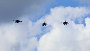 Przelot F-16 z okazji zaprzysiężenia Karola Nawrockiego