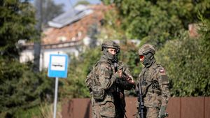 Wyryki , powiat Wlodawski . Miejsce, w ktorym spadl jeden z zestrzelonych rosyjskich dronow bojowych