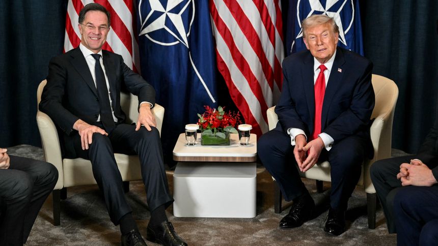 Mark Rutte i Donald Trump w Davos