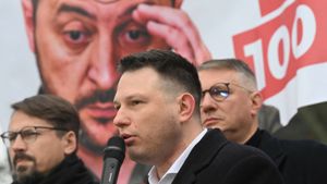 Od lewej: Grzegorz Płaczek, Sławomir Mentzen, Przemysław Wipler