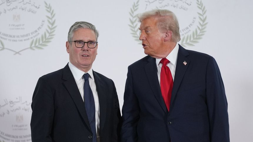 Premier Wielkiej Brytanii Keith Starmer i prezydent USA Donald Trump