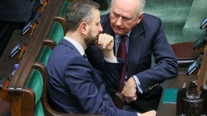 Wiceminster Paweł Zalewski z szefem MON-u Władysławem Kosiniakiem-Kamyszem