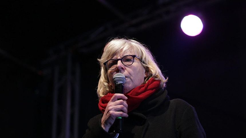 |