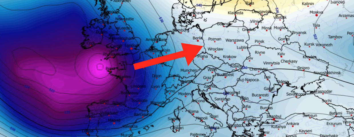 Anomalia wysokości geopotencjału na poziomie 500 hPa 23.01