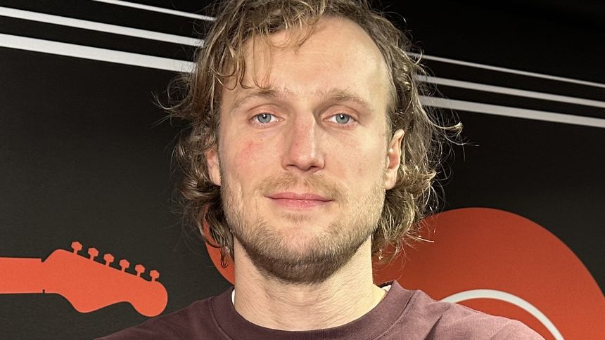 Aktor Karol Dziuba