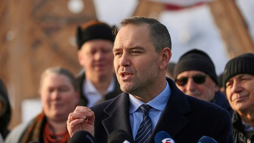 |