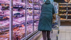 Zakupy w supermarkecie Biedronka