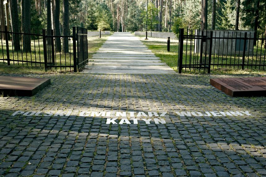 cmentarz katynski