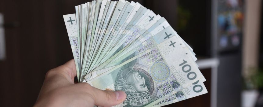 UOKiK zobowiązał Pekao do wypłat rekompensat za opóźnione reklamacje