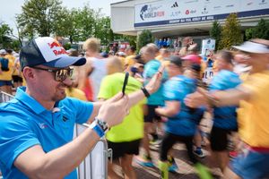 Wings for Life World Run. Kto wygrał ucieczkę przed ruchomą metą?