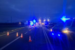 Służby na miejscu wypadku w Zielęcicach