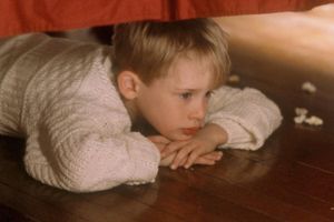 Skąd bohaterowie kultowego świątecznego filmu mieli pieniądze? Amerykański pisarz zdradza tajemnicę