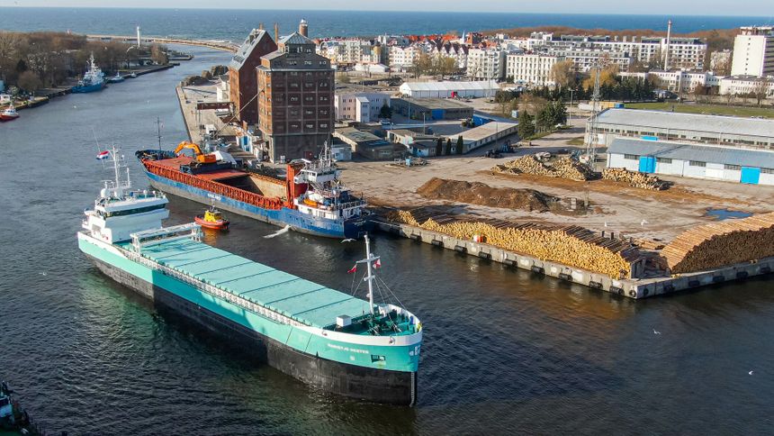 Port Kołobrzeg
