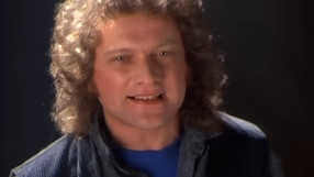 Foreigner - I Want To Know What Love Is