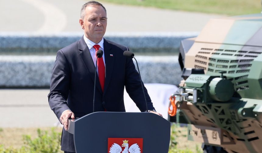 Nawrocki podpisał postanowienie o użyciu wojska