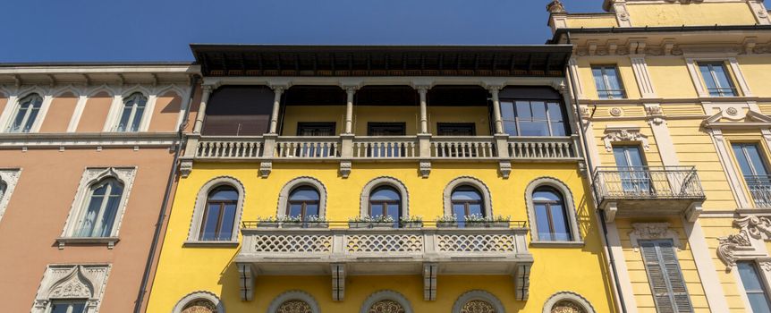 Como